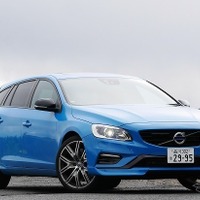 【ボルボ V60ポールスター 試乗】そのパフォーマンス、舐めてかかると大変なことに…中村孝仁 画像
