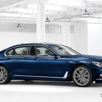 3台限り！ BMW 7シリーズ に豪華装備の100周年記念モデル…2146万円 画像