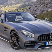 メルセデス AMG GT ロードスター に高性能な「C」…557馬力 画像