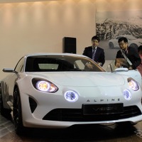 【アルピーヌ ヴィジョン 日本公開】日本にはアルピーヌファンがことのほか多い 画像