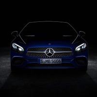 【ロサンゼルスモーターショー15】メルセデス SL、改良新型を初公開へ…表情一新 画像