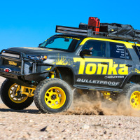 【SEMAショー15】トヨタ、ミニカーの世界を実車で表現…TONKA 4ランナー 画像