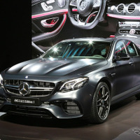 【ロサンゼルスモーターショー16】メルセデスAMG E63S 4MATIC＋…AMG GT 譲りのエンジン［詳細画像］ 画像