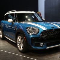 【ロサンゼルスモーターショー16】MINI クロスオーバー 新型、デザイン進化 画像