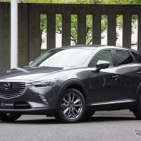 マツダ CX-3 改良新型…「人馬一体感」向上、新色マシーングレー追加など 画像