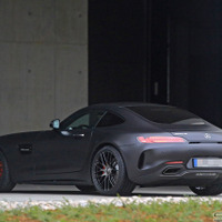 557馬力のメルセデスAMG GT Cクーペ、新型「エディション50」を激写 画像