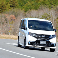 【Feel Modulo X 2016】ステップワゴン モデューロX 安定性向上の秘密は？…一般ユーザーが体験 画像