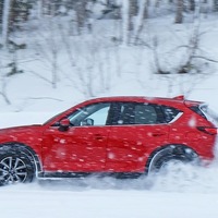 【マツダ CX-5 雪上試乗】クルマが“G”を教えてくれる、という感覚…井元康一郎 画像