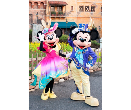 【ディズニー】イースター新コスのファーストルック!春らしいウサ耳帽子がポイント 画像