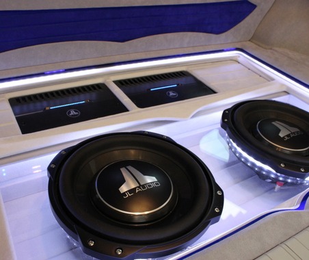カスタム・オーディオマシン SpecialFeature!! TOYOTA PRIUS(ショップデモカー) by custom&car Audio PARADA 前編 画像