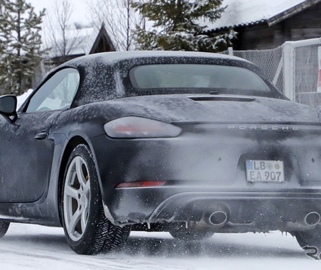 ポルシェ 718ボクスター に6気筒モデルが復活…MTも設定へ 画像