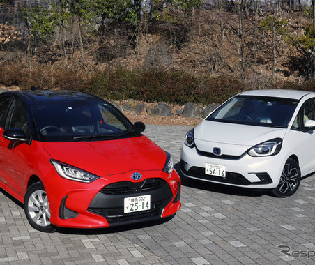 【ヤリス vs フィット 比較試乗】フィットは余裕の27km/L超え、ヤリスはガソリン車が健闘…燃費性能編 画像