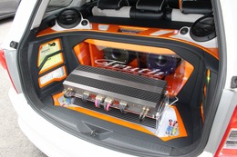 TOYOTA　COROLLA　FIELDER　2台セット カスタム・オーディオマシン SpecialFeature!! TOYOTA COROLLA FIELDER