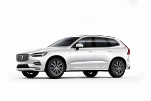 【ボルボ XC60 新型】安全性向上、3つのステアリングサポート機能を新搭載 画像