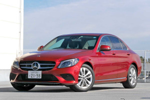 【メルセデスベンツ C200 新型試乗】もっと電気っぽいやつを期待してたけど…中村孝仁 画像