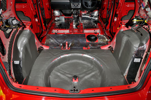 カーオーディオを楽しみたいと思ったら、“プロショップ”へGO! Part6 「プロは“車内静音化”も得意♪」 画像