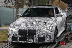BMW M4クーペ 新型、ついに最終デザインが見えた! 画像