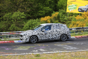 BMWのミニバンは走りが違う!アクティブツアラー「Mスポーツ」がニュルにあらわる 画像