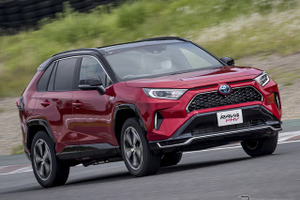 【トヨタ RAV4 PHV 新型試乗】大容量バッテリーのパワーは、想像以上だ…九島辰也 画像