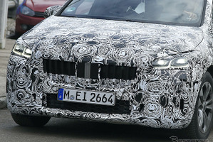 BMW 2シリーズ アクティブツアラー 次期型、最新プロトから見えた新LEDとワイドグリル 画像