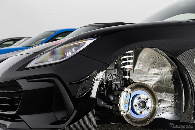 HKSの本気が詰まったサスペンション「HIPERMAX R」登場！未体験