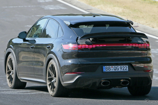 豪華トップグレード★スピードが 速い★ポルシェ カイエンターボ★正規ディーラー車★HDDナビ！バックカメラ！ 世界最速のSUV、ポルシェ『カイエン・ターボGT』がさらなる高みへ