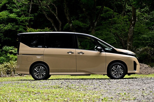 主力はやっぱり「ハイウェイスター」！新色「利休」も楽しい新型