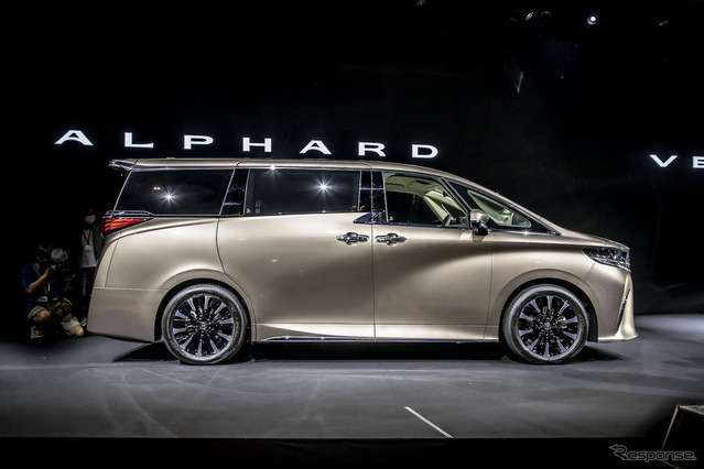 トヨタTOYOTAアルファード_ベルファイア/ヴェルファイア20系エンジンカバーvvt-i割れ無し12601-28040 ヴェルファイア(2015年1月～2023年6月)| トヨタ自動車のクルマ情報