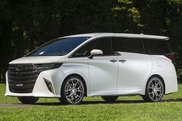 新型アルファード】“最速”ホイールマッチング！足元でイメージが大きく