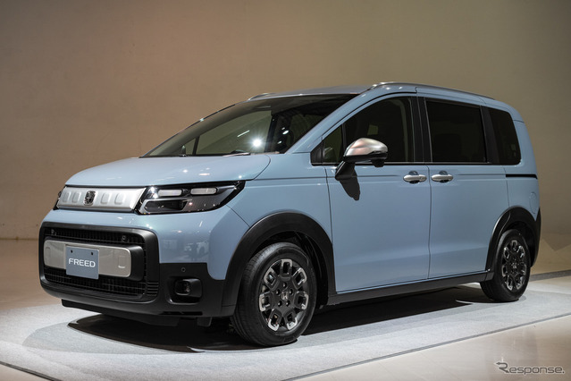 ホンダ「フリード」「フリードプラス」クロスターの特別仕様車
