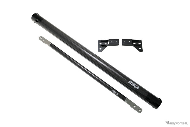 HKS、RZ34『フェアレディZ』用カーボンブレース発売、大径シャフトで