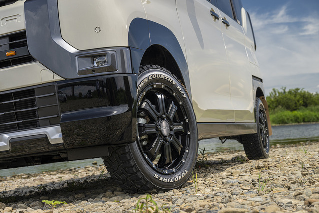 美品　レイズ　TEAM DAYTONA FDX-F7S 18インチ RAYS DAYTONA FDX-F7S トーヨータイヤ オープンカントリー