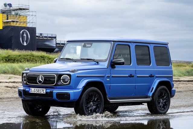 まるで戦車」3.5トンのボディがその場旋回！メルセデスベンツ『G580