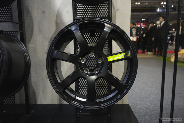 1本100万超えのカーボンホイール「ELEMENT SIKTH」が爆誕！MIDホイール