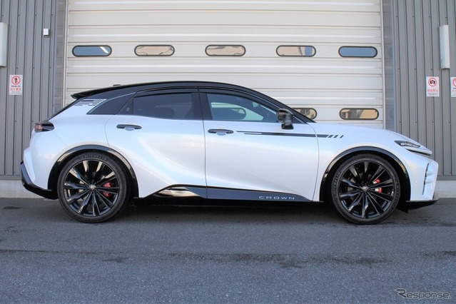 テインの新世代フルスペック車高調「RX1」に『クラウンスポーツ』が