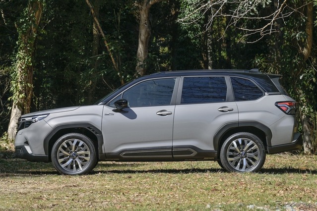 スバル『フォレスター』Premium S:HEV EX…専用装備を採用した上位