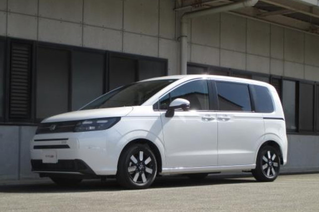 ヘタリ永久保証」タナベ、ホンダ『フリードe:HEV』用カスタム