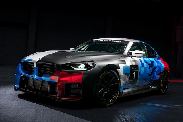 E30 M3の再来じゃん」直4×313馬力のBMW『M2レーシング』が話題に、公道