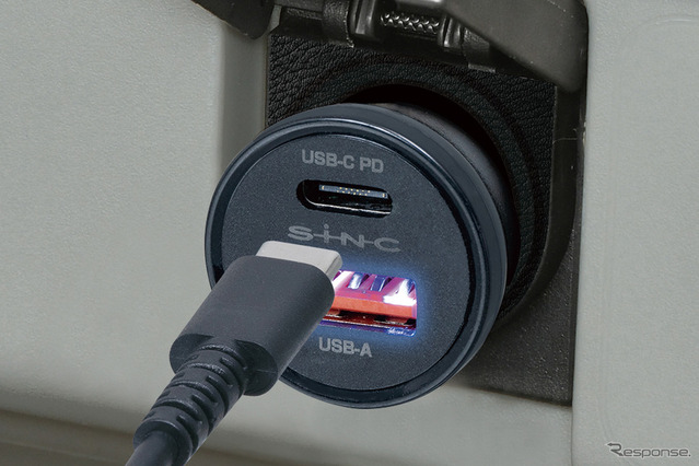 車内スマホ生活”を強力サポートする、パワフル「USBプラグ」の新作登場
