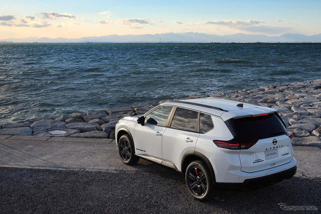 日産エクストレイル”ROCK CREEK“の魅力を人気インフルエンサー・あず