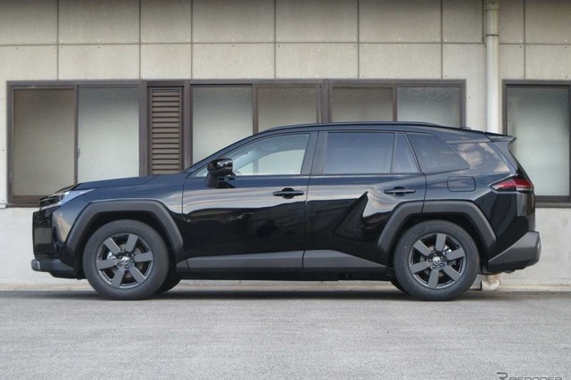 新型トヨタ『RAV4』をスタイリッシュにローダウン、タナベがカスタム