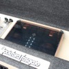 フロア前方にはロックフォードのフロントスピーカーT5のパッシブネットワークをセット。大型パッシブは存在感満点。