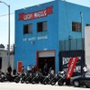 米国カリフォルニア・ロサンゼルス市内にある「Lucky Wheels Garage」。センスの光るカスタムバイクを数多く手がけてきた。