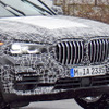 超高級2列シートも…BMW X5 新型、フロントマスク＆テールライト見えた！ 画像
