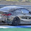 BMW M8 クーペ 新型のプロトタイプ