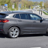 BMW X2 改良新型プロトタイプ（スクープ写真）