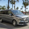 【メルセデスベンツ Vクラス 新型試乗】しっかりした“運転している感”は「Gクラス」に近い…九島辰也 画像