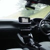 プジョー 208GT Line