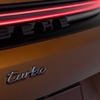 ポルシェ・パナメーラ 新型の「ターボ Eハイブリッド」