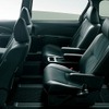 トヨタ エスティマ ハイブリッド AERAS PREMIUM-G（E-Four・7人乗り・内装色ブラック/シート色ブラック）
